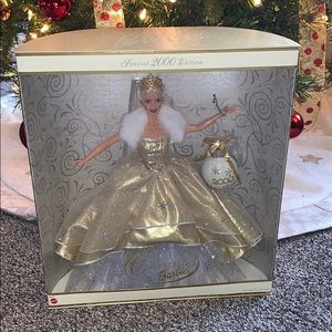 Vintage 2000 Celebration Barbie Special  Edition